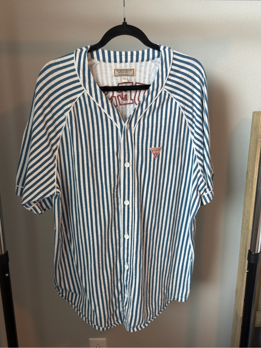 Guess White and Blue Striped Short-Sleeve baseball Shirt